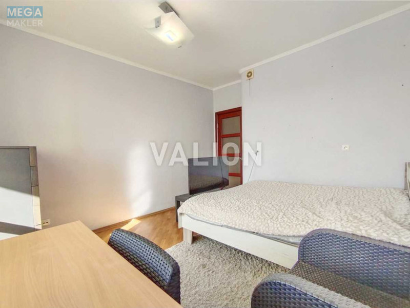 Продаж 4 кімнатної квартири (162/98/13), 27 пов. 28 пов. будинку, <a class="location-link" href="/kiev/" title="Недвижимость Київ">Київ</a>, <a class="location-link" href="/kiev/darnickij/" title="Недвижимость Дарницький район">Дарницький р-н</a>, Анни Ахматової вул., 13Д (изображение 6)