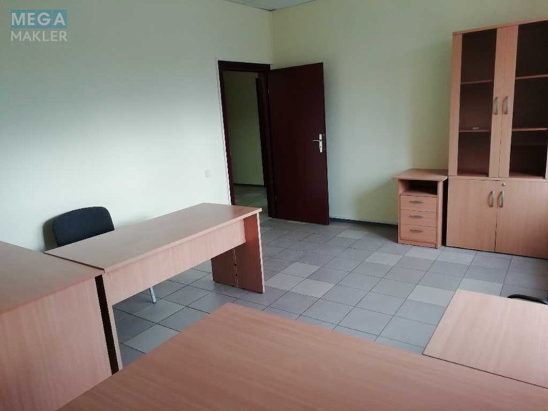 Оренда комерційної нерухомості, 110 кв.м, под офис, <a class="location-link" href="/kiev/" title="Недвижимость Київ">Київ</a>, <a class="location-link" href="/kiev/obolonskij/" title="Недвижимость Оболонський район">Оболонський р-н</a>, Героев Сталинграда просп., 8 (изображение 6)