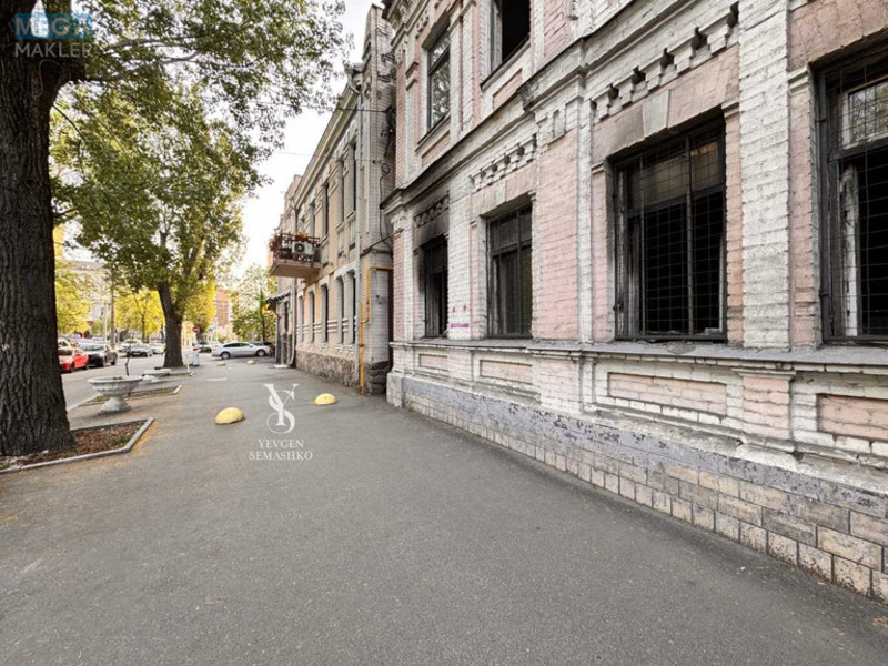 Продажа участка, 5 соток, земля коммерческого назначения, <a class="location-link" href="/kiev/" title="Недвижимость Київ">Київ</a>, <a class="location-link" href="/kiev/shevchenkovskij/" title="Недвижимость Шевченківський район">Шевченківський р-н</a>, Студентська вул. (изображение 4)