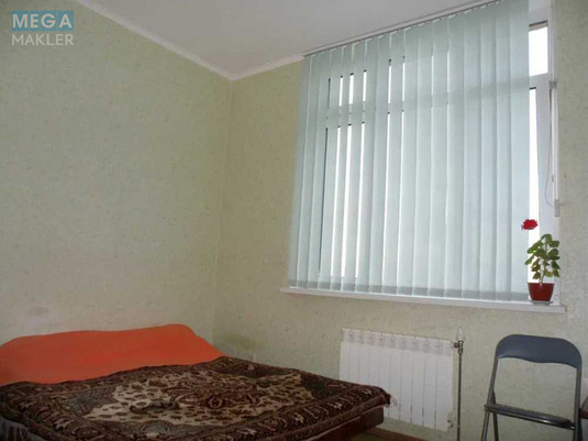 Оренда 1 кімнатної квартири, <a class="location-link" href="/kiev/" title="Недвижимость Київ">Київ</a>, <a class="location-link" href="/kiev/solomenskij/" title="Недвижимость Солом'янський район">Солом'янський р-н</a>, Олекси Тихого вул., 12 (изображение 2)