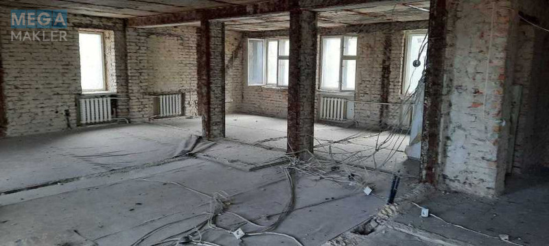 Оренда окремої будівлі/побудови, 800 кв.м, <a class="location-link" href="/kiev/" title="Недвижимость Київ">Київ</a>, <a class="location-link" href="/kiev/shevchenkovskij/" title="Недвижимость Шевченківський район">Шевченківський р-н</a>, Велика Житомирська вул., 38б (изображение 10)