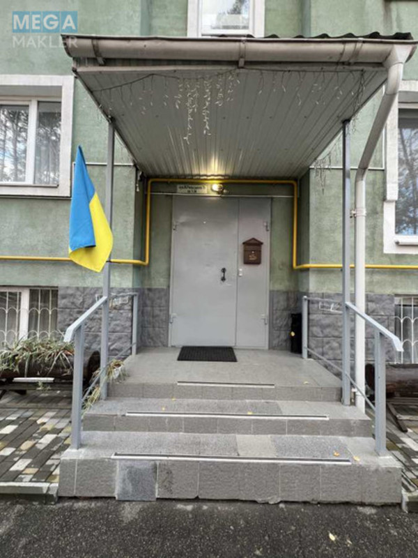 Продаж 4 кімнатної квартири (178/101/13), 3 пов. 3 пов. будинку, <a class="location-link" href="/irpen/" title="Недвижимость Ірпінь">Ірпінь</a>, Рильського, 7г (изображение 3)