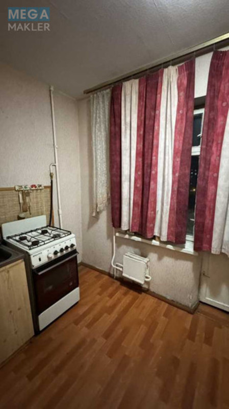 Оренда 1 кімнатної квартири, <a class="location-link" href="/kiev/" title="Недвижимость Київ">Київ</a>, <a class="location-link" href="/kiev/svyatoshinskij/" title="Недвижимость Святошинський район">Святошинський р-н</a>, Жолудева ул. (изображение 4)