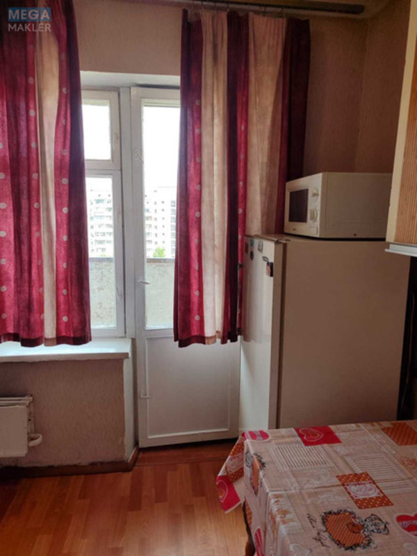 Оренда 1 кімнатної квартири, <a class="location-link" href="/kiev/" title="Недвижимость Київ">Київ</a>, <a class="location-link" href="/kiev/svyatoshinskij/" title="Недвижимость Святошинський район">Святошинський р-н</a>, Жолудева ул. (изображение 11)