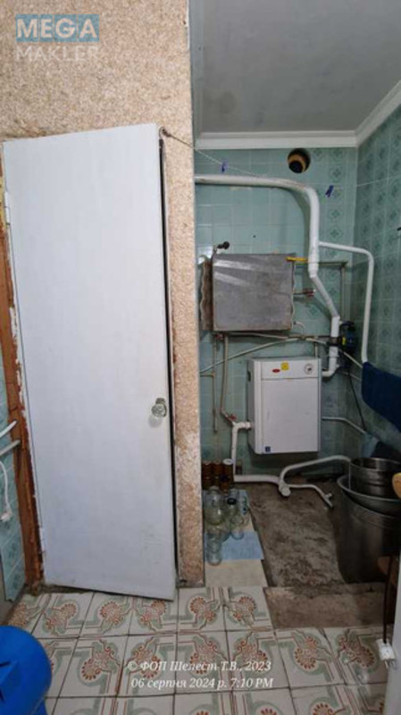 Продаж дома, 1 поверх, 157 кв.м, 5 кімнат, ділянка 15 соток, <a class="location-link" href="/fursy/" title="Недвижимость Фурсі">Фурси</a>, Червона, 29 (изображение 17)