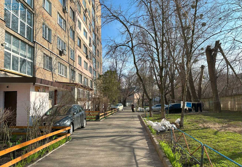 Продаж 3 кімнатної квартири (62/45/7), 9 пов. 9 пов. будинку, <a class="location-link" href="/kiev/" title="Недвижимость Київ">Київ</a>, <a class="location-link" href="/kiev/svyatoshinskij/" title="Недвижимость Святошинський район">Святошинський р-н</a>, Чистяковская ул., 12 (изображение 17)