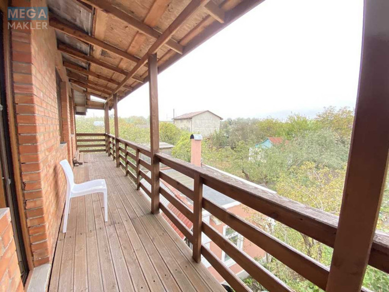 Продаж дома, 2 поверху, 312 кв.м, 5 кімнат, ділянка 4 сотки, <a class="location-link" href="/kiev/" title="Недвижимость Київ">Київ</a>, <a class="location-link" href="/kiev/svyatoshinskij/" title="Недвижимость Святошинський район">Святошинський р-н</a>, Плодова вул. (изображение 14)
