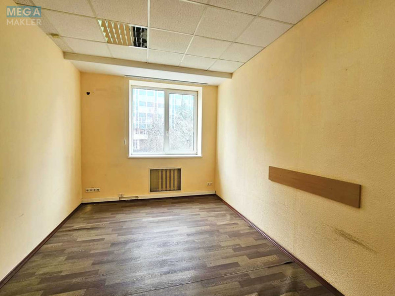 Оренда комерційної нерухомості, 228 кв.м, под офис, <a class="location-link" href="/kiev/" title="Недвижимость Київ">Київ</a>, <a class="location-link" href="/kiev/pecherskij/" title="Недвижимость Печерський район">Печерський р-н</a>, Іоанна Павла ІІ вул. (изображение 5)