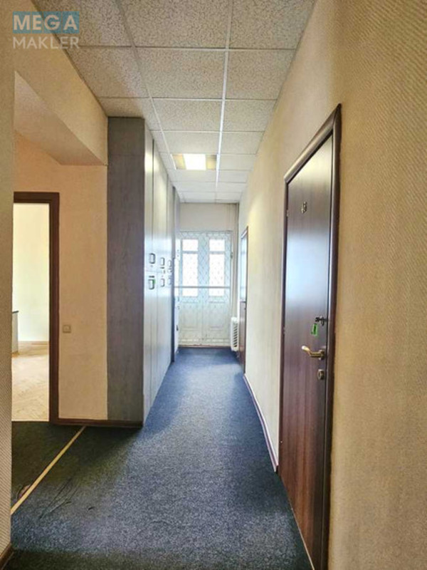 Оренда комерційної нерухомості, 228 кв.м, под офис, <a class="location-link" href="/kiev/" title="Недвижимость Київ">Київ</a>, <a class="location-link" href="/kiev/pecherskij/" title="Недвижимость Печерський район">Печерський р-н</a>, Іоанна Павла ІІ вул. (изображение 11)