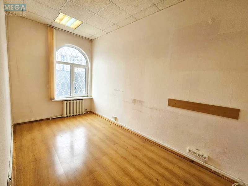 Оренда комерційної нерухомості, 228 кв.м, под офис, <a class="location-link" href="/kiev/" title="Недвижимость Київ">Київ</a>, <a class="location-link" href="/kiev/pecherskij/" title="Недвижимость Печерський район">Печерський р-н</a>, Іоанна Павла ІІ вул. (изображение 14)