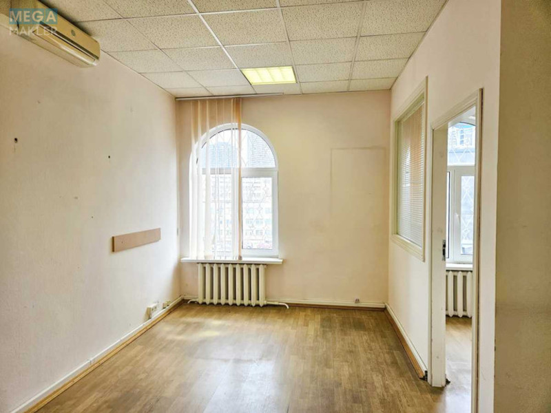 Оренда комерційної нерухомості, 228 кв.м, под офис, <a class="location-link" href="/kiev/" title="Недвижимость Київ">Київ</a>, <a class="location-link" href="/kiev/pecherskij/" title="Недвижимость Печерський район">Печерський р-н</a>, Іоанна Павла ІІ вул. (изображение 19)