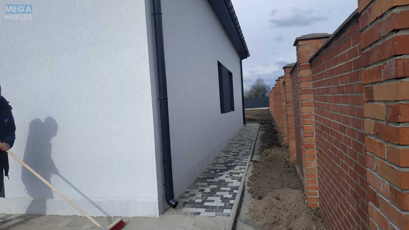 Продаж дома, 2 поверху, 140 кв.м, 4 кімнати, ділянка 8 соток, <a class="location-link" href="/mihajlovka-rubezhovka/" title="Недвижимость Михайлівка-Рубежівка">Михайлівка-Рубежівка</a>, Гагаріна (изображение 3)