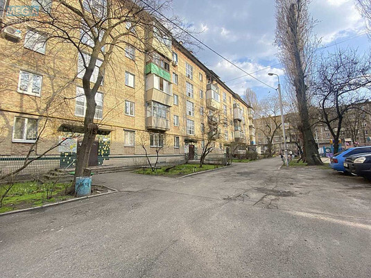 Продаж 3 кімнатної квартири (62/45/8), 2 пов. 5 пов. будинку, <a class="location-link" href="/kiev/" title="Недвижимость Київ">Київ</a>, <a class="location-link" href="/kiev/dneprovskij/" title="Недвижимость Дніпровський район">Дніпровський р-н</a>, Валентина Сєрова вул., 30А (изображение 9)