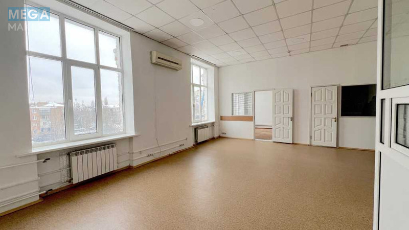 Продаж окремої будівлі/побудови, 7 352 кв.м, <a class="location-link" href="/kiev/" title="Недвижимость Київ">Київ</a>, <a class="location-link" href="/kiev/shevchenkovskij/" title="Недвижимость Шевченківський район">Шевченківський р-н</a>, Львівська пл., 13 (изображение 5)
