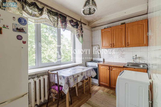 Продаж 2 кімнатної квартири (46/25/8), 3 пов. 5 пов. будинку, <a class="location-link" href="/kiev/" title="Недвижимость Київ">Київ</a>, <a class="location-link" href="/kiev/solomenskij/" title="Недвижимость Солом'янський район">Солом'янський р-н</a>, Олекси Тихого вул., 89а (изображение 8)