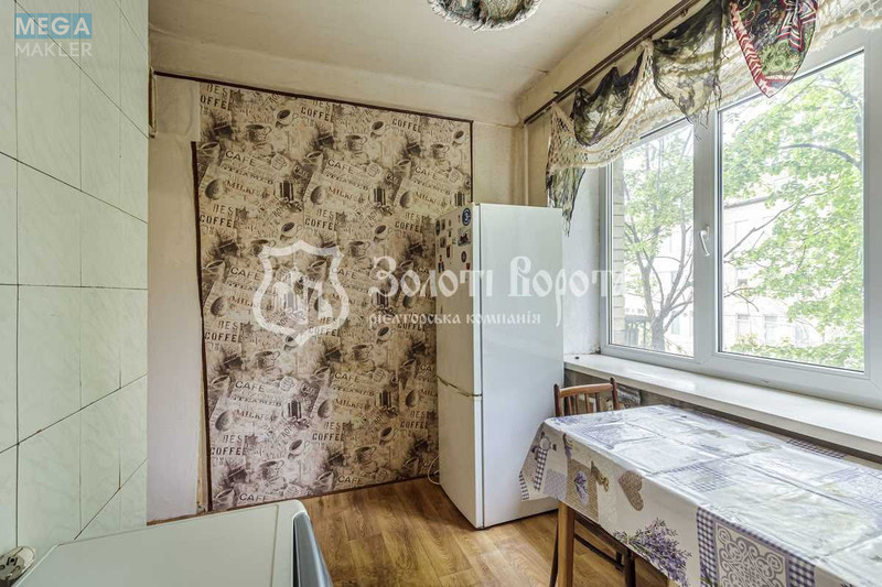 Продаж 2 кімнатної квартири (46/25/8), 3 пов. 5 пов. будинку, <a class="location-link" href="/kiev/" title="Недвижимость Київ">Київ</a>, <a class="location-link" href="/kiev/solomenskij/" title="Недвижимость Солом'янський район">Солом'янський р-н</a>, Олекси Тихого вул., 89а (изображение 9)