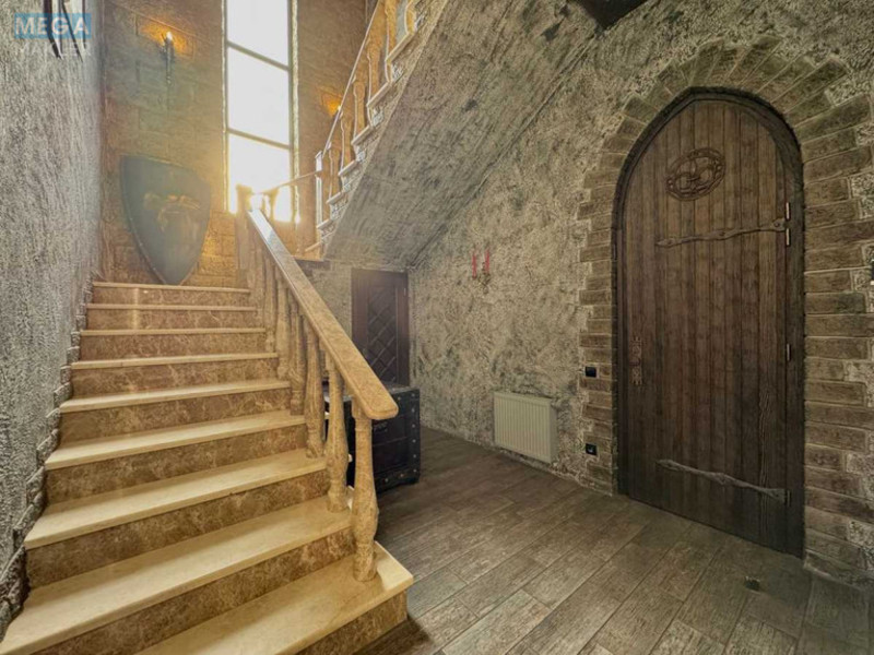 Продаж дома, 2 поверху, 400 кв.м, 6 кімнат, ділянка 75 соток, <a class="location-link" href="/zazimya/" title="Недвижимость Зазим'я">Зазим`я</a>, Дубрівка вул, 1 (изображение 17)