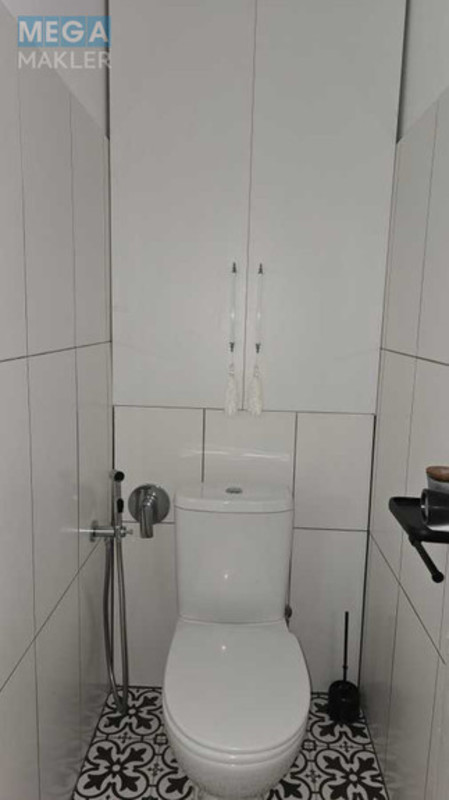 Продаж 2 кімнатної квартири (56/36/9), 5 пов. 5 пов. будинку, <a class="location-link" href="/kiev/" title="Недвижимость Київ">Київ</a>, <a class="location-link" href="/kiev/pecherskij/" title="Недвижимость Печерський район">Печерський р-н</a>, Леси Украинки бульв., 29 (изображение 12)