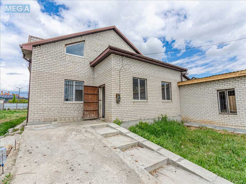 Продаж дома, 1 поверх, 97 кв.м, 3 кімнати, ділянка 15 соток, <a class="location-link" href="/poltava/" title="Недвижимость Полтава">Полтава</a>, <a class="location-link" href="/poltava/oktyabrskij/" title="Недвижимость Жовтневий район">Жовтневий р-н</a>, В язівченка, 32 (изображение 2)