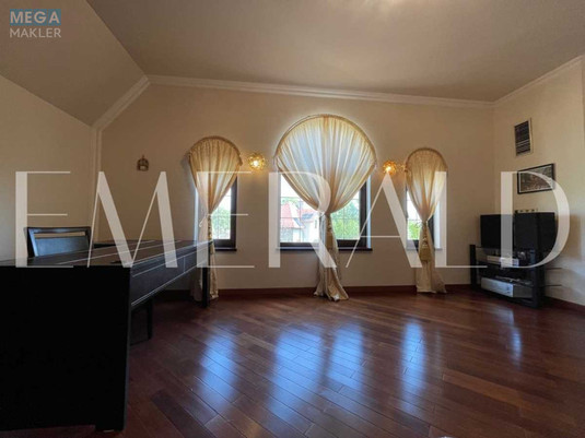 Продаж дома, 2&nbsp;поверху, 244,90&nbsp;кв.м, 5&nbsp;кімнат, ділянка 8,47&nbsp;соток, <a class="location-link" href="/novye-bezradichi/" title="Недвижимость Нові Безрадичі">Нові Безрадичі</a>, Пещаная, 55Е (изображение 8)
