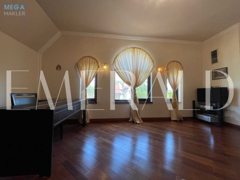 Продаж дома, 2 поверху, 244,90 кв.м, 5 кімнат, ділянка 8,47 соток, <a class="location-link" href="/novye-bezradichi/" title="Недвижимость Нові Безрадичі">Нові Безрадичі</a>, Пещаная, 55Е (изображение 8)