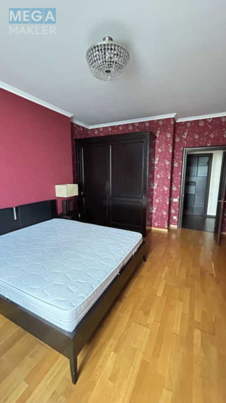 Оренда 3 кімнатної квартири, <a class="location-link" href="/odessa/" title="Недвижимость Одеса">Одеса</a>, <a class="location-link" href="/odessa/primorskij/" title="Недвижимость Приморський район">Приморський р-н</a>, Французский бульвар, 22/2 (изображение 9)