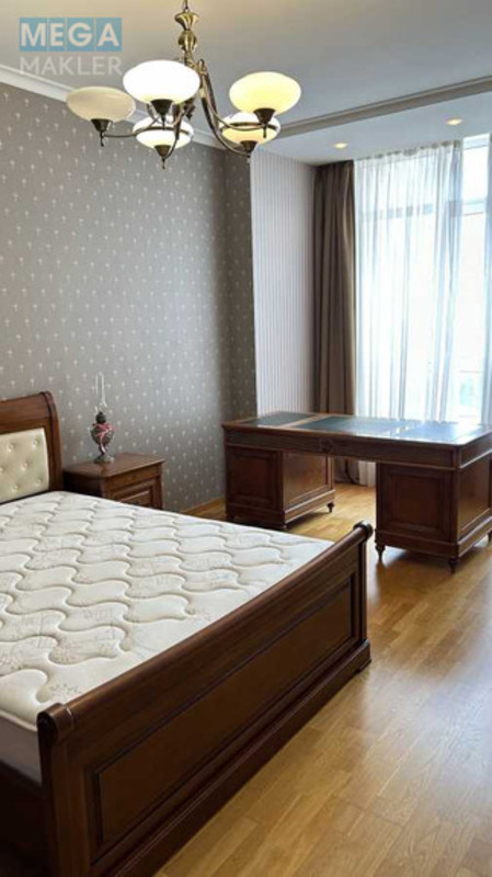Оренда 3 кімнатної квартири, <a class="location-link" href="/odessa/" title="Недвижимость Одеса">Одеса</a>, <a class="location-link" href="/odessa/primorskij/" title="Недвижимость Приморський район">Приморський р-н</a>, Французский бульвар, 22/2 (изображение 13)