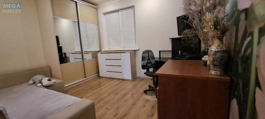 Продаж дома, 2&nbsp;поверху, 164&nbsp;кв.м, 5&nbsp;кімнат, ділянка 11,20&nbsp;соток, <a class="location-link" href="/tarasovka-selo-kv-kievo-svyatoshinskij-rajon/" title="Недвижимость Тарасівка">Тарасівка</a>, Садовая (изображение 17)