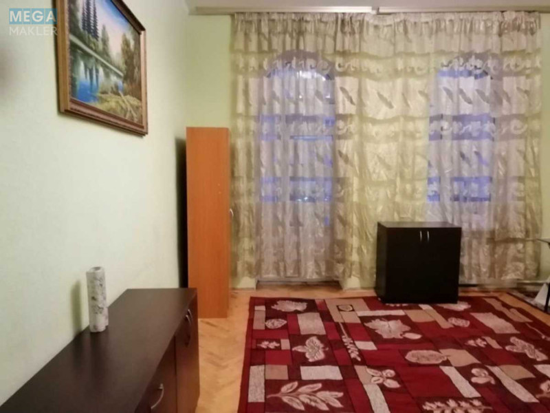 Продаж 3 кімнатної квартири (82/57/7), 3 пов. 4 пов. будинку, <a class="location-link" href="/kiev/" title="Недвижимость Київ">Київ</a>, <a class="location-link" href="/kiev/pecherskij/" title="Недвижимость Печерський район">Печерський р-н</a>, Велика Васильківська вул., 79 (изображение 10)