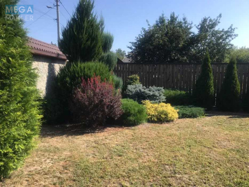 Продаж дома, 2 поверху, 200 кв.м, 8 кімнат, ділянка 25 соток, <a class="location-link" href="/vishenki-selo-kv/" title="Недвижимость Вишеньки">Вишеньки</a>, <a class="location-link" href="/vishenki-selo-kv/moskovskij/" title="Недвижимость Московский район">Московский р-н</a>, Вишеньки (изображение 5)