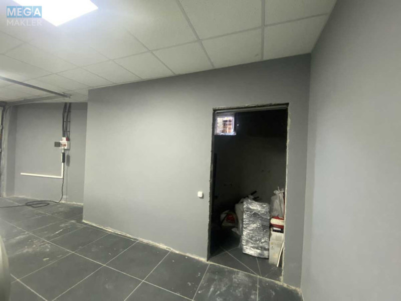 Продаж дома, 5 поверхів, 500 кв.м, 10 кімнат, ділянка 6 соток, <a class="location-link" href="/kiev/" title="Недвижимость Київ">Київ</a>, <a class="location-link" href="/kiev/darnickij/" title="Недвижимость Дарницький район">Дарницький р-н</a>, Завальна вул. (изображение 5)