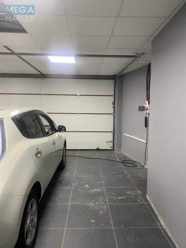 Продаж дома, 5 поверхів, 500 кв.м, 10 кімнат, ділянка 6 соток, <a class="location-link" href="/kiev/" title="Недвижимость Київ">Київ</a>, <a class="location-link" href="/kiev/darnickij/" title="Недвижимость Дарницький район">Дарницький р-н</a>, Завальна вул. (изображение 6)