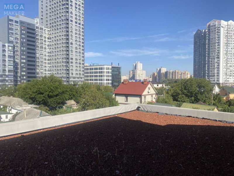 Продаж дома, 5 поверхів, 500 кв.м, 10 кімнат, ділянка 6 соток, <a class="location-link" href="/kiev/" title="Недвижимость Київ">Київ</a>, <a class="location-link" href="/kiev/darnickij/" title="Недвижимость Дарницький район">Дарницький р-н</a>, Завальна вул. (изображение 15)
