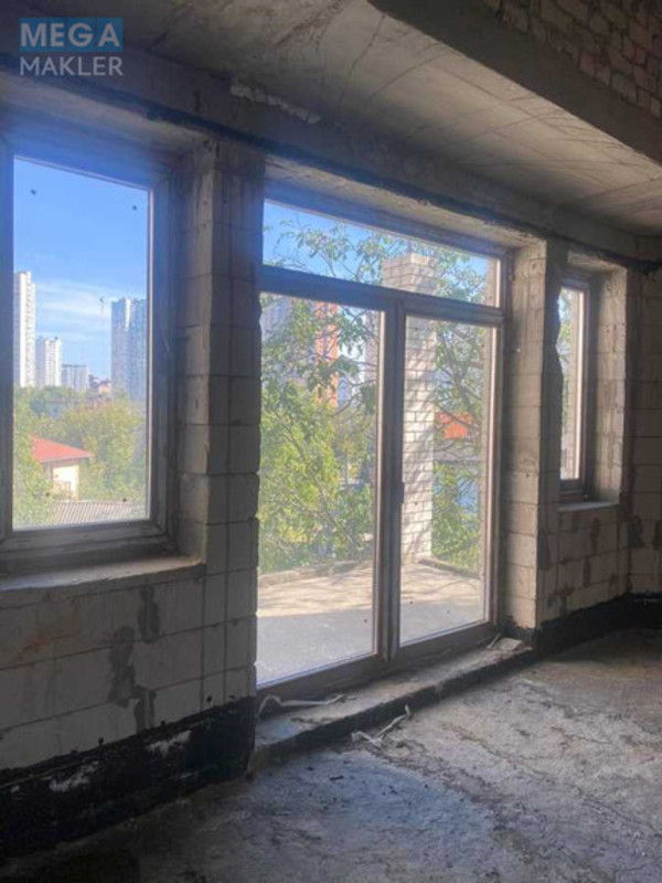 Продаж дома, 5 поверхів, 500 кв.м, 10 кімнат, ділянка 6 соток, <a class="location-link" href="/kiev/" title="Недвижимость Київ">Київ</a>, <a class="location-link" href="/kiev/darnickij/" title="Недвижимость Дарницький район">Дарницький р-н</a>, Завальна вул. (изображение 19)