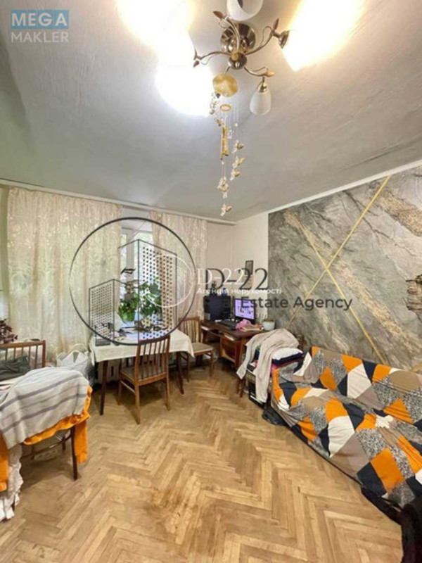 Продаж 3 кімнатної квартири (70/43/9), 1 пов. 10 пов. будинку, <a class="location-link" href="/kiev/" title="Недвижимость Київ">Київ</a>, <a class="location-link" href="/kiev/pecherskij/" title="Недвижимость Печерський район">Печерський р-н</a>, Микільський провулок, 1/25 (изображение 2)
