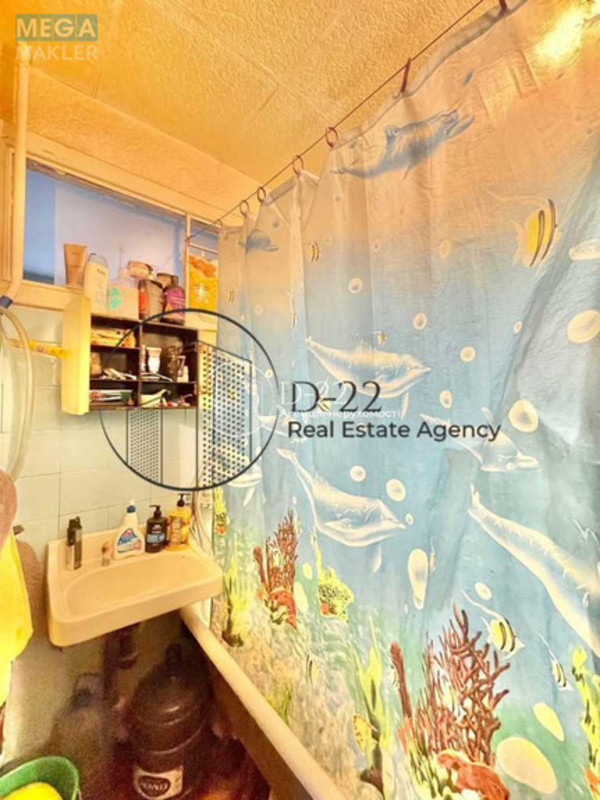 Продаж 3 кімнатної квартири (70/43/9), 1 пов. 10 пов. будинку, <a class="location-link" href="/kiev/" title="Недвижимость Київ">Київ</a>, <a class="location-link" href="/kiev/pecherskij/" title="Недвижимость Печерський район">Печерський р-н</a>, Микільський провулок, 1/25 (изображение 8)