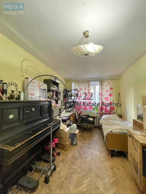 Продаж 3 кімнатної квартири (70/43/9), 1 пов. 10 пов. будинку, <a class="location-link" href="/kiev/" title="Недвижимость Київ">Київ</a>, <a class="location-link" href="/kiev/pecherskij/" title="Недвижимость Печерський район">Печерський р-н</a>, Микільський провулок, 1/25 (изображение 10)