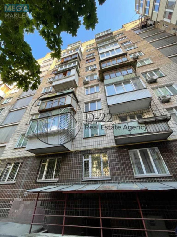 Продаж 3 кімнатної квартири (70/43/9), 1 пов. 10 пов. будинку, <a class="location-link" href="/kiev/" title="Недвижимость Київ">Київ</a>, <a class="location-link" href="/kiev/pecherskij/" title="Недвижимость Печерський район">Печерський р-н</a>, Микільський провулок, 1/25 (изображение 16)