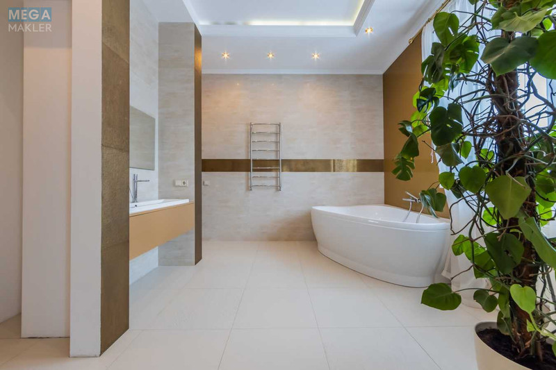 Продаж дома, 3 поверху, 430 кв.м, 5 кімнат, ділянка 10 соток, <a class="location-link" href="/ivankovichi/" title="Недвижимость Іванковичі">Іванковичі</a>, Садовая, 12 (изображение 11)