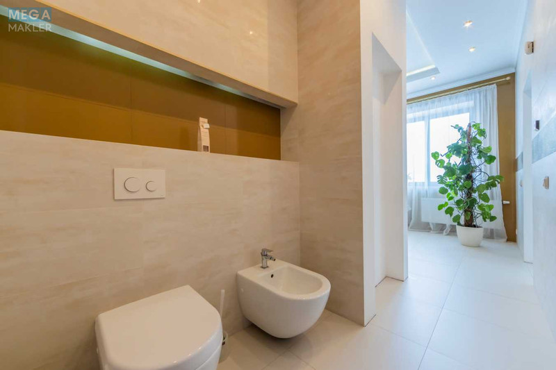 Продаж дома, 3 поверху, 430 кв.м, 5 кімнат, ділянка 10 соток, <a class="location-link" href="/ivankovichi/" title="Недвижимость Іванковичі">Іванковичі</a>, Садовая, 12 (изображение 12)