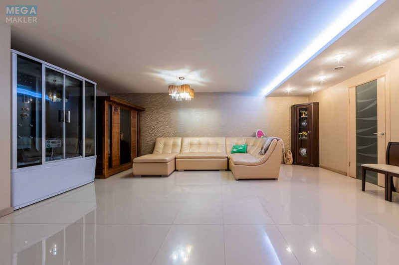 Продаж дома, 3 поверху, 430 кв.м, 5 кімнат, ділянка 10 соток, <a class="location-link" href="/ivankovichi/" title="Недвижимость Іванковичі">Іванковичі</a>, Садовая, 12 (изображение 20)