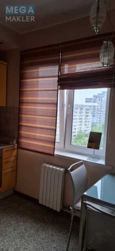 Продаж 2 кімнатної квартири (52/30/8), 8 пов. 9 пов. будинку, <a class="location-link" href="/kiev/" title="Недвижимость Київ">Київ</a>, <a class="location-link" href="/kiev/obolonskij/" title="Недвижимость Оболонський район">Оболонський р-н</a>, Лайоша Гавро ул., 9в (изображение 2)