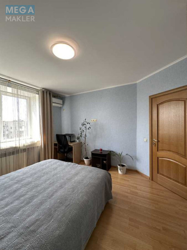 Оренда 2 кімнатної квартири, <a class="location-link" href="/kiev/" title="Недвижимость Київ">Київ</a>, <a class="location-link" href="/kiev/darnickij/" title="Недвижимость Дарницький район">Дарницький р-н</a>, Бориспільська вул., 6 (изображение 3)