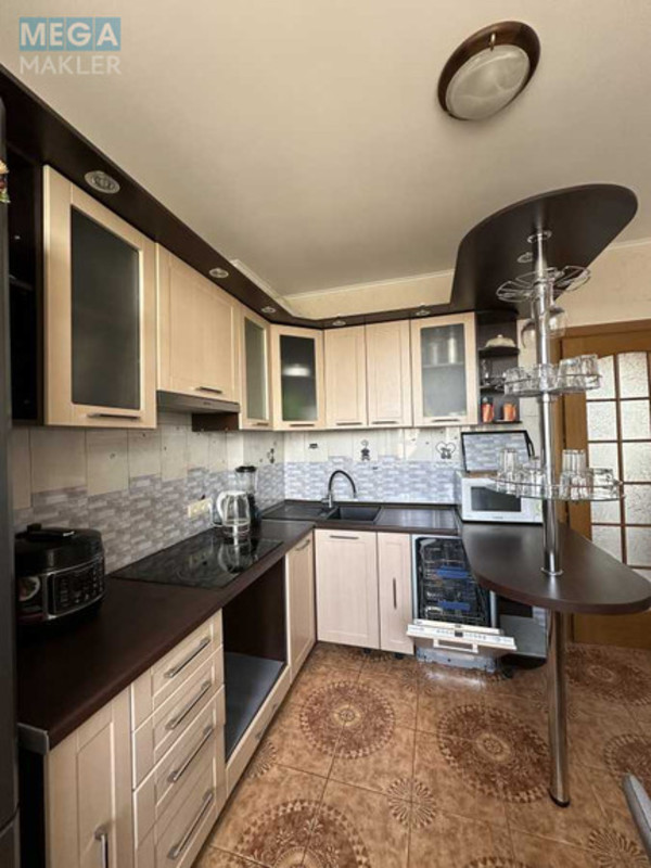 Оренда 2 кімнатної квартири, <a class="location-link" href="/kiev/" title="Недвижимость Київ">Київ</a>, <a class="location-link" href="/kiev/darnickij/" title="Недвижимость Дарницький район">Дарницький р-н</a>, Бориспільська вул., 6 (изображение 13)