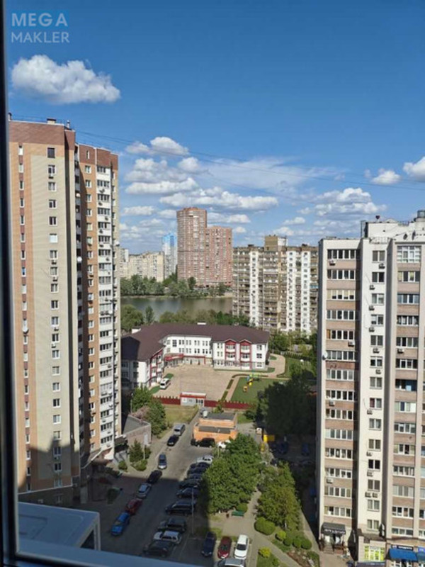 Оренда 3 кімнатної квартири, <a class="location-link" href="/kiev/" title="Недвижимость Київ">Київ</a>, <a class="location-link" href="/kiev/darnickij/" title="Недвижимость Дарницький район">Дарницький р-н</a>, Михайла Драгоманова вул., 4а (изображение 4)