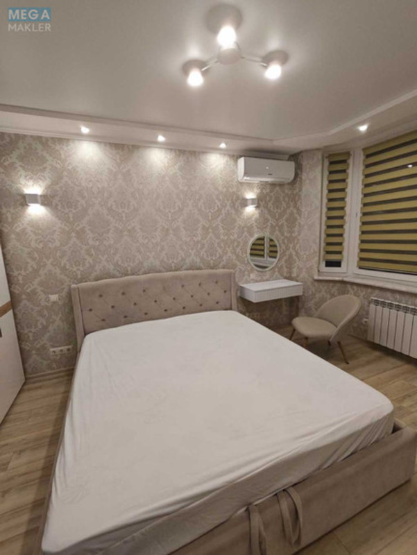 Оренда 3 кімнатної квартири, <a class="location-link" href="/kiev/" title="Недвижимость Київ">Київ</a>, <a class="location-link" href="/kiev/darnickij/" title="Недвижимость Дарницький район">Дарницький р-н</a>, Михайла Драгоманова вул., 4а (изображение 5)