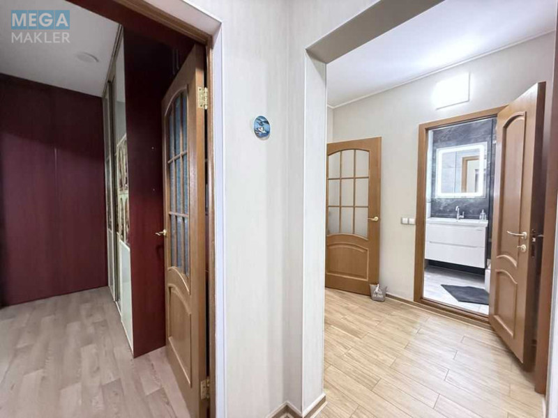 Оренда 1 кімнатної квартири, <a class="location-link" href="/kiev/" title="Недвижимость Київ">Київ</a>, <a class="location-link" href="/kiev/desnyanskij/" title="Недвижимость Деснянський район">Деснянський р-н</a>, Николая Матеюка ул., 5Б (изображение 22)