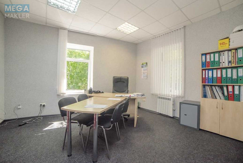 Продаж окремої будівлі/побудови, 1 603 кв.м, <a class="location-link" href="/kiev/" title="Недвижимость Київ">Київ</a>, <a class="location-link" href="/kiev/solomenskij/" title="Недвижимость Солом'янський район">Солом'янський р-н</a>, Вацлава Гавела бульв., 1 (изображение 2)