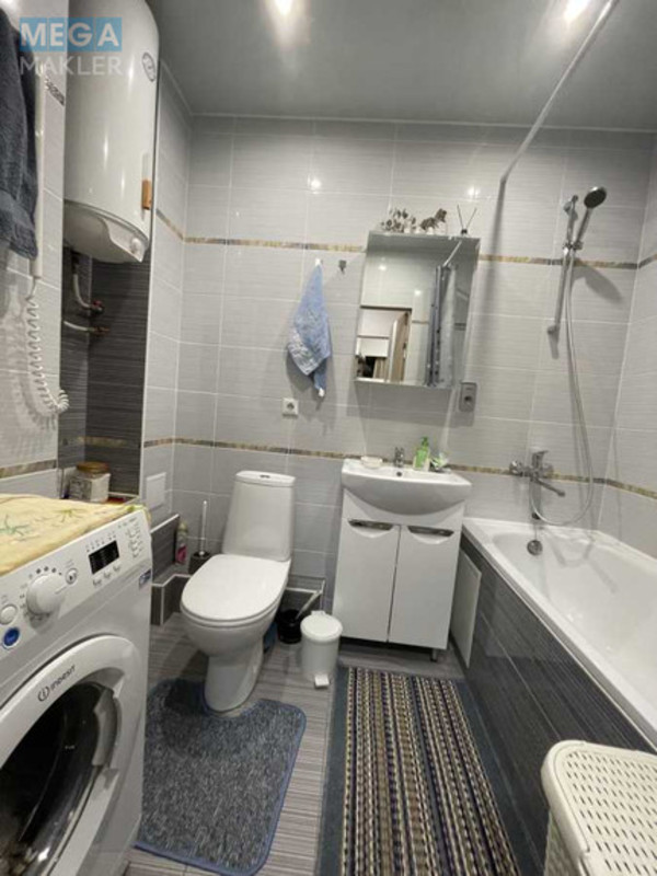 Оренда 1 кімнатної квартири, <a class="location-link" href="/kiev/" title="Недвижимость Київ">Київ</a>, <a class="location-link" href="/kiev/solomenskij/" title="Недвижимость Солом'янський район">Солом'янський р-н</a>, Михаила Донца ул., 2б (изображение 12)