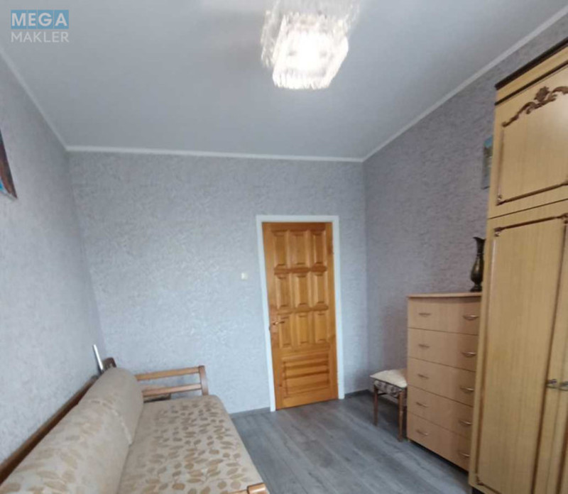 Оренда 2 кімнатної квартири, <a class="location-link" href="/kiev/" title="Недвижимость Київ">Київ</a>, <a class="location-link" href="/kiev/darnickij/" title="Недвижимость Дарницький район">Дарницький р-н</a>, Харківське шосе, 63 (изображение 4)